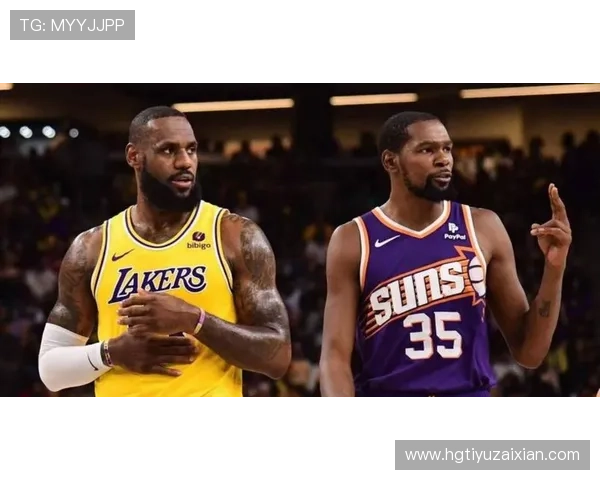 詹姆斯与杜兰特再度同场较量 NBA季后赛激战揭幕战精彩纷呈